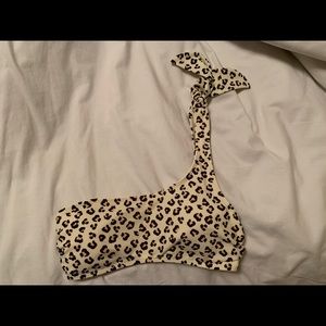 One shoulder bikini top.